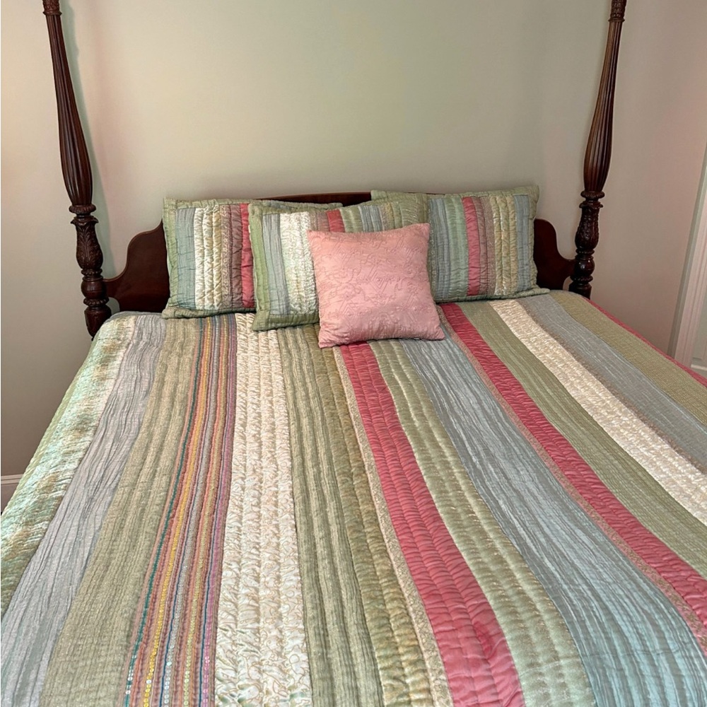 Striped Quilted Bedspread Set in Sage and Pink